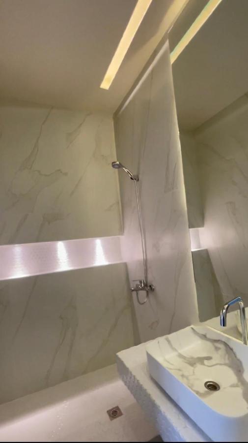 Apartment Rateel *